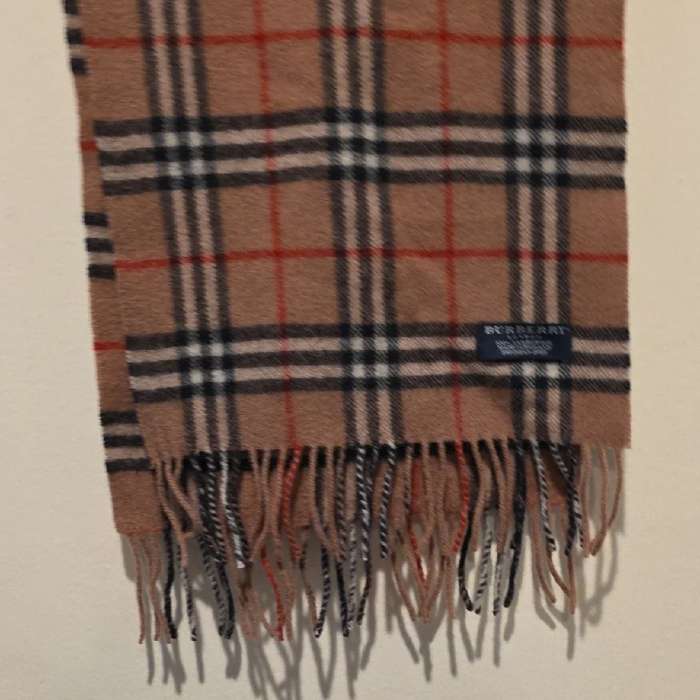 Burberry Classic Tan and Black Plaid Scarf